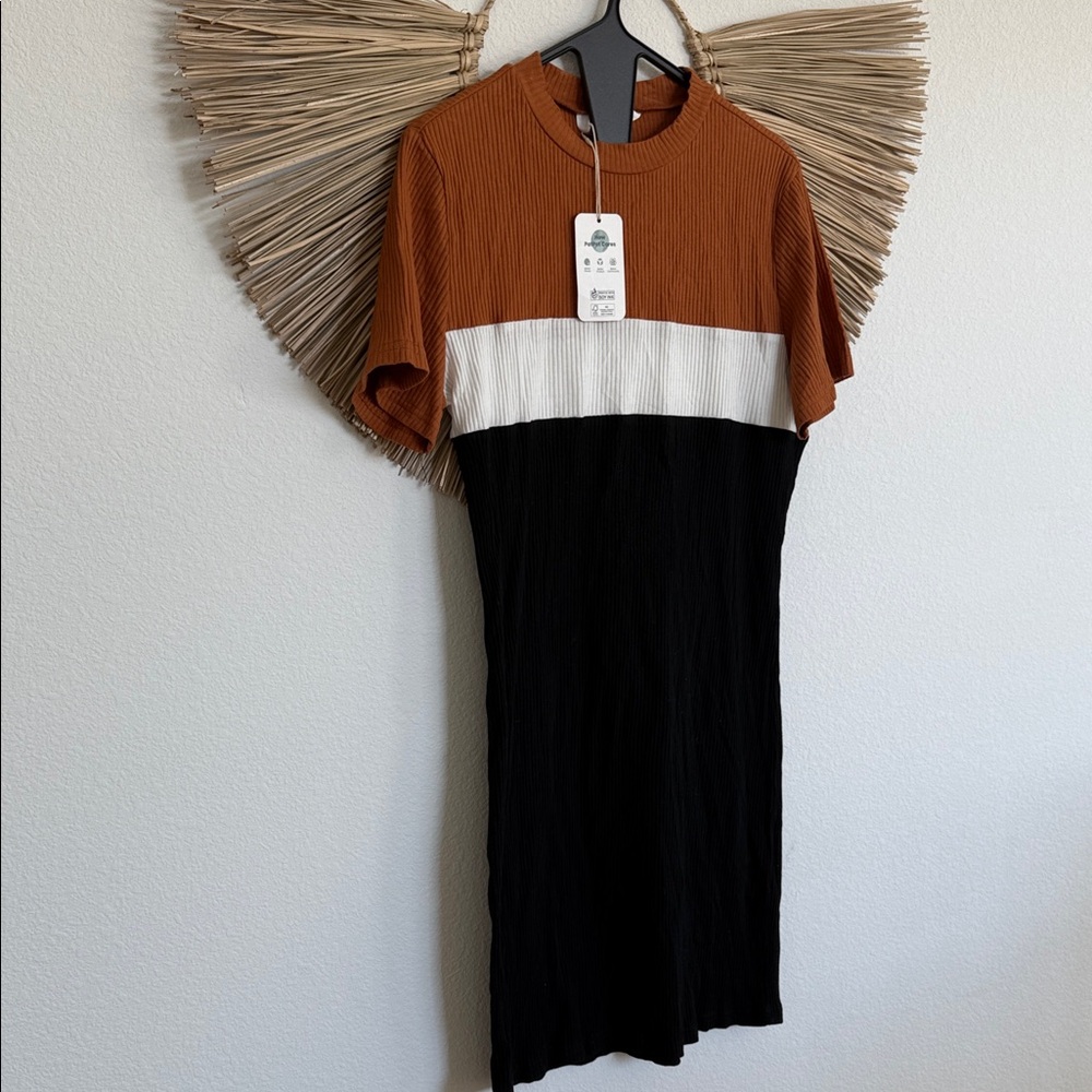 PatPat Tri-Tone Mini Dress - Black, White, Tan - Picture 6 of 11